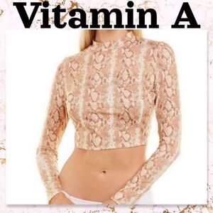 NWT Vitamin A Remy Rashguard Top